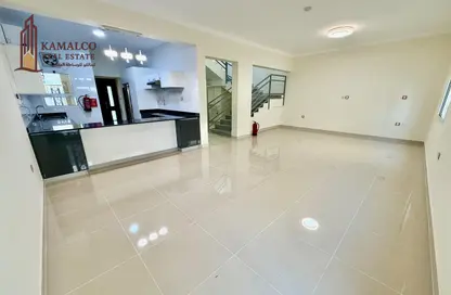 Apartment - 4 Bedrooms - 4 Bathrooms for rent in New Salata - Salata - Doha