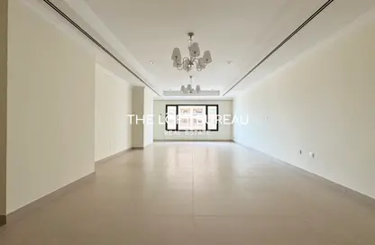 Apartment - 1 Bedroom - 2 Bathrooms for rent in East Porto Drive - Porto Arabia - The Pearl Island - Doha