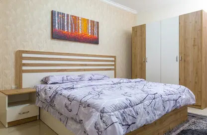 شقة - غرفة نوم - 1 حمام للايجار في 4 قرية إزدان - قرية إزدان - الوكرة