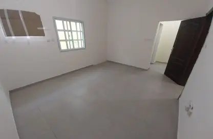 Villa - 2 Bedrooms - 2 Bathrooms for rent in Al Murrah - Al Rayyan - Doha