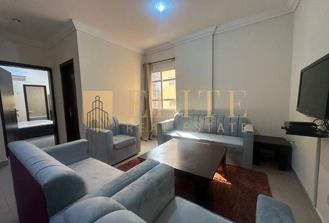 971558 - Property Image 2