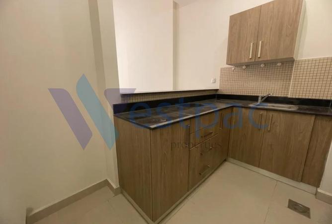 994766 - Property Image 3