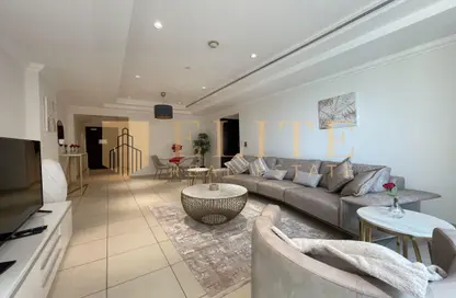 Apartment - 1 Bedroom - 2 Bathrooms for rent in West Porto Drive - Porto Arabia - The Pearl Island - Doha
