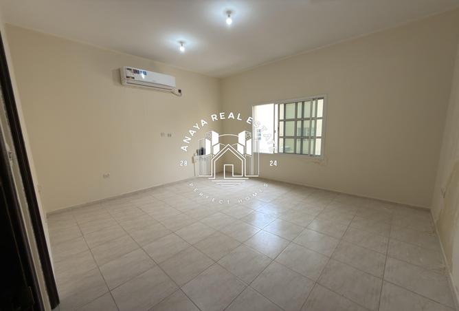 1009168 - Property Image 2