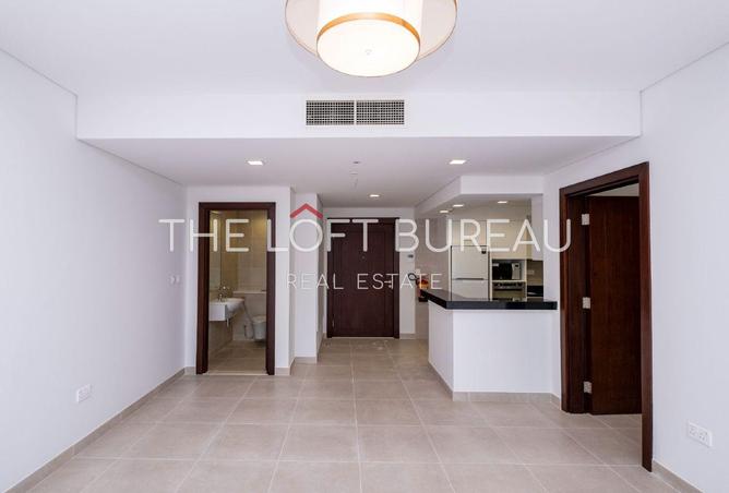 915990 - Property Image 2