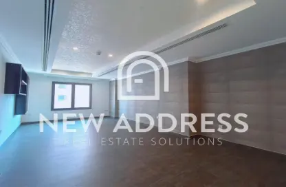 Apartment - 1 Bedroom - 2 Bathrooms for rent in Porto Arabia - The Pearl Island - Doha