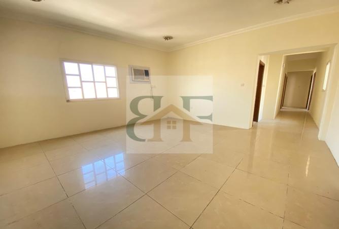 935908 - Property Main Image