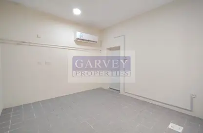 Apartment - Studio - 1 Bathroom for rent in Al Wajba Street - Lejbailat - Doha
