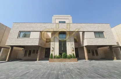 Villa - 4 Bedrooms - 6 Bathrooms for rent in Al Maamoura - Al Maamoura - Doha