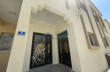 Villa - 6 Bedrooms - 6 Bathrooms for rent in Al Sakhama - Doha