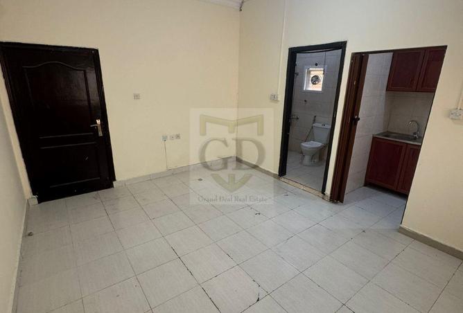 993402 - Property Image 2