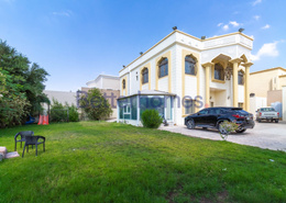 Beautiful 6Bed Villa For Urgent Sale in Ainkhaled