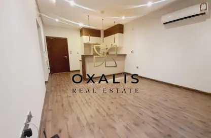 Apartment - 1 Bedroom - 1 Bathroom for rent in Tadmur Street - Old Airport Road - Doha