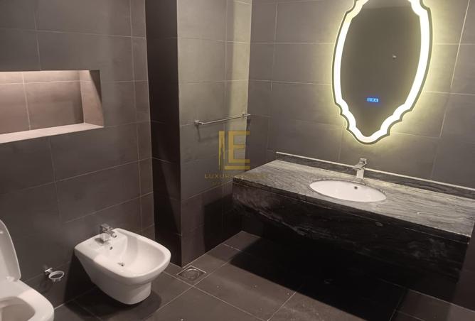 875783 - Property Image 3