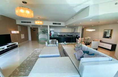 Apartment - 2 Bedrooms - 3 Bathrooms for sale in Marina Residences 195 - Marina District - Lusail