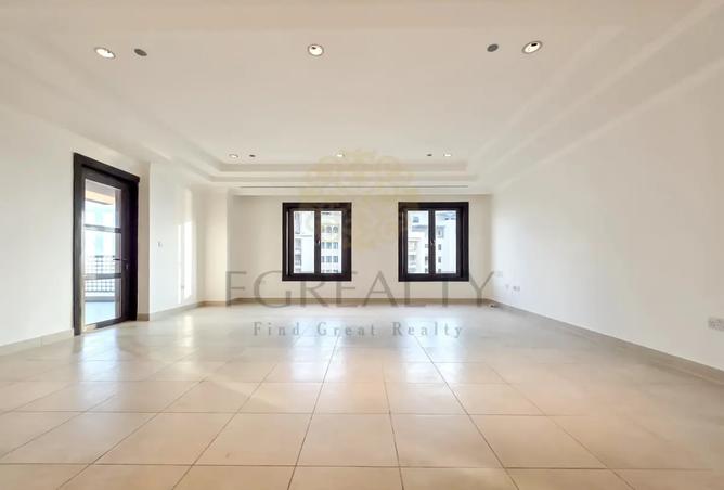 938365 - Property Image 2