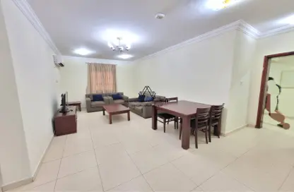 Apartment - 2 Bedrooms - 2 Bathrooms for rent in Al Mansoura - Doha