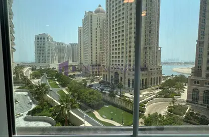 Apartment - 2 Bedrooms - 4 Bathrooms for rent in Floresta Gardens - Floresta Gardens - The Pearl Island - Doha