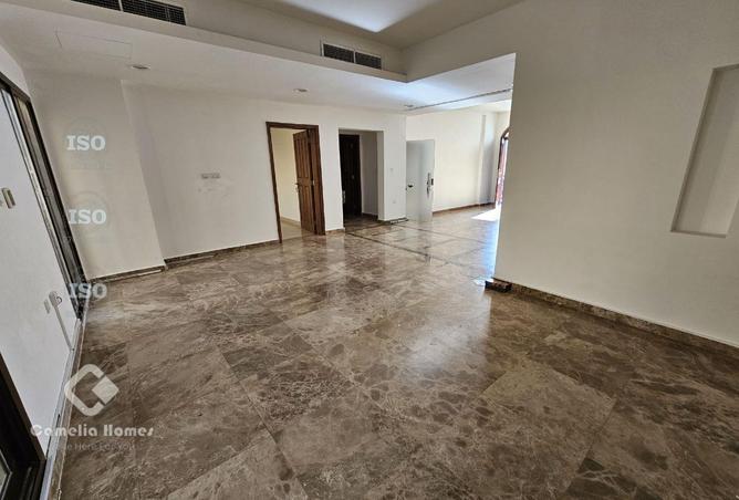 988325 - صورة العقار 2