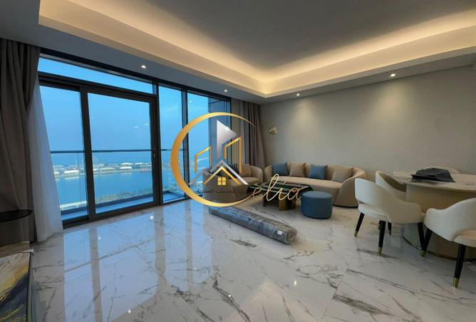 988725 - Property Image 2