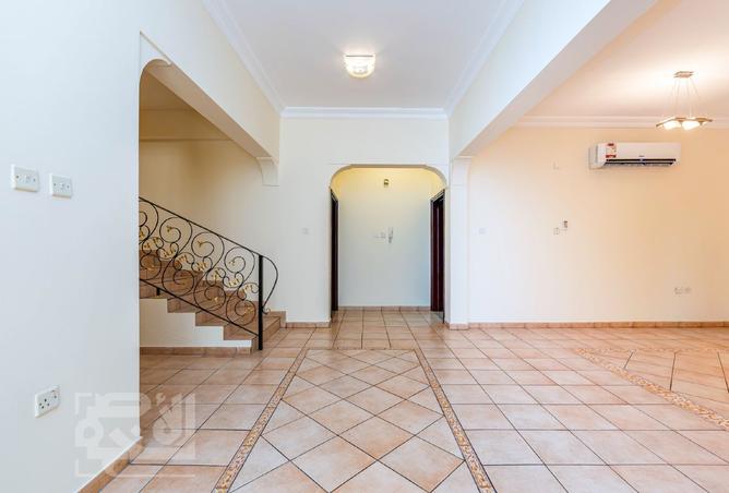 1000719 - Property Image 3