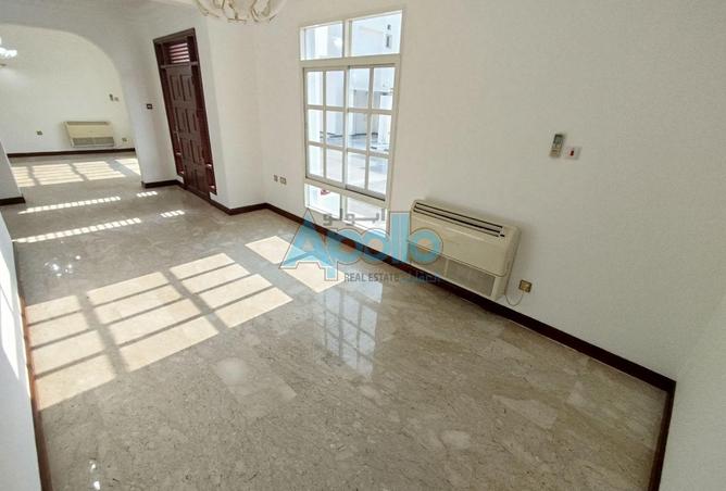 986276 - Property Image 3