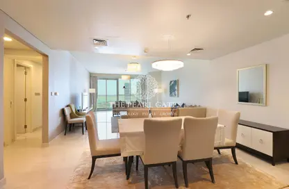 Dining Room image for: Apartment - 3 Bedrooms - 3 Bathrooms for sale in Marina District - Lusail, Image 1
