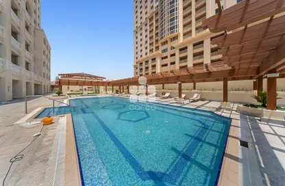 Apartment - 1 Bedroom - 2 Bathrooms for rent in Tower 23 - Porto Arabia - The Pearl Island - Doha