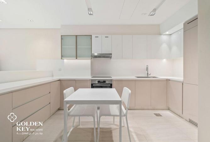 953037 - Property Image 3