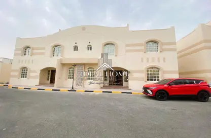 Villa - 5 Bedrooms - 4 Bathrooms for rent in Ain Khaled Villas - Ain Khaled - Doha Villa - 5 Bedrooms - 4 Bathrooms for rent in Ain Khaled Villas - Ain Khaled - Doha