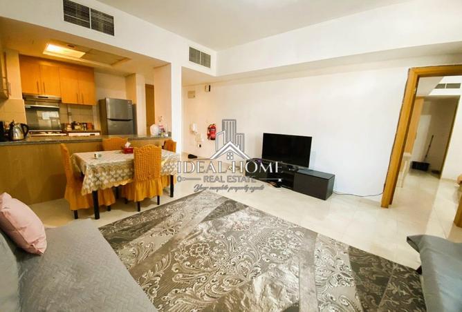 926796 - Property Image 2