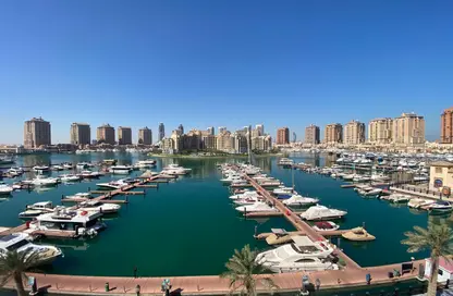 تاون هاوس - غرفة نوم - 2 حمامات للبيع في طريق بورتو الغربي - بورتو أرابيا - جزيرة اللؤلؤة - الدوحة