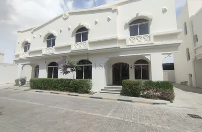 سكن الموظفين - استوديو - 7 حمامات للايجار في شارع المطار القديم - طريق المطار القديم - الدوحة
