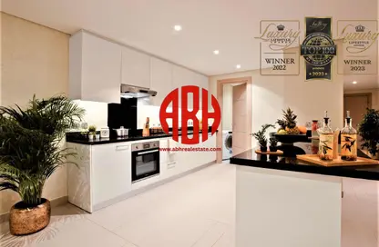 Apartment - 1 Bedroom - 2 Bathrooms for rent in Tower 10 - Abraj Quartiers - The Pearl Island - Doha