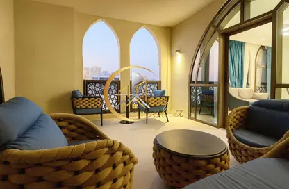 Apartment - 2 Bedrooms - 4 Bathrooms for rent in Viva East - Viva Bahriyah - The Pearl Island - Doha