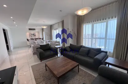 شقة - 3 غرف نوم - 5 حمامات للايجار في الخليج الجنوبي - الخليج الغربي - الدوحة