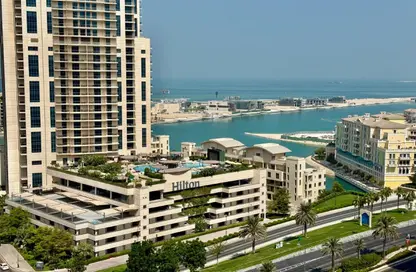 Apartment - 3 Bedrooms - 4 Bathrooms for rent in East Porto Drive - Porto Arabia - The Pearl Island - Doha