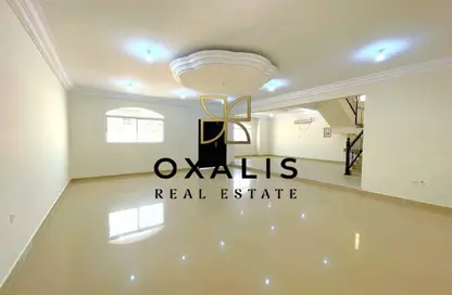 Villa - 4 Bedrooms - 4 Bathrooms for rent in Wholesale Market Street - Abu Hamour - Doha