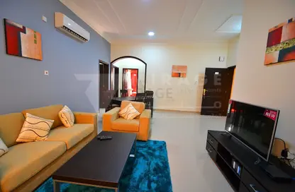 صورة لـ غرفة المعيشة شقة - 3 غرف نوم - 3 حمامات للايجار في أم صلال محمد - أم صلال محمد - الدوحة ، صورة رقم 1