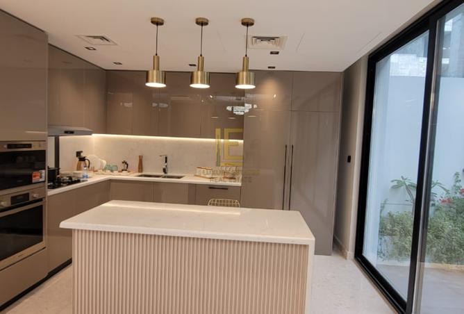 993940 - Property Main Image