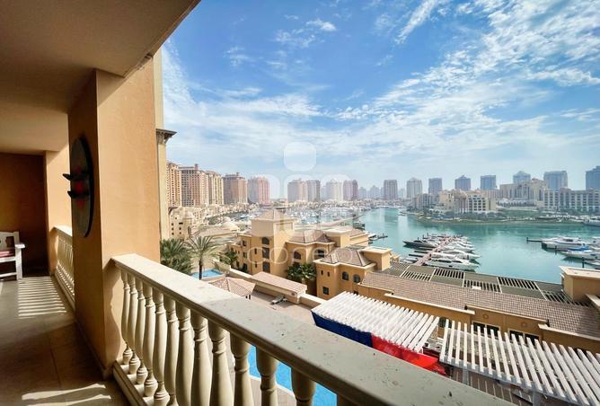 932444 - Property Image 2