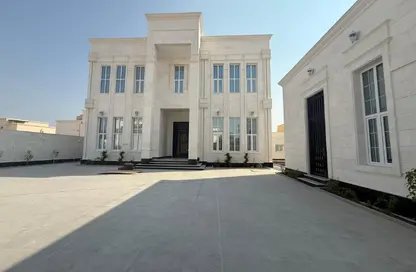 Villa - 7+ Bedrooms - 7+ Bathrooms for sale in Rawdat Al Hamama - Al Daayen