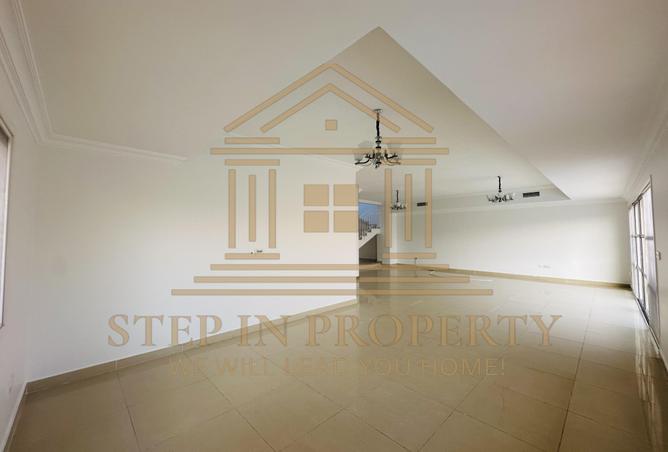 968400 - Property Image 2