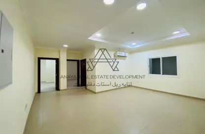 شقة - 3 غرف نوم - 3 حمامات للايجار في شارع المطار القديم - طريق المطار القديم - الدوحة
