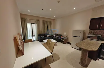 Apartment - 1 Bedroom - 2 Bathrooms for rent in Umm Ghuwalina - Umm Ghuwailina - Doha