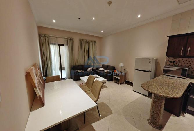 942127 - Property Main Image