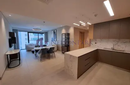 Apartment - 2 Bedrooms - 4 Bathrooms for rent in Marina Tower 12 - Marina District - Lusail