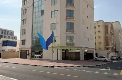 Apartment - 2 Bedrooms - 2 Bathrooms for rent in Al Sadd Road - Al Sadd - Doha