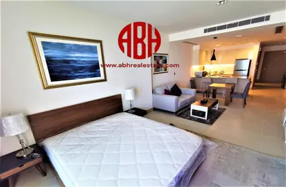 Room / Bedroom image for: Apartment - 1 Bathroom for rent in Viva Central - Viva Bahriyah - The Pearl Island - Doha, Image 1