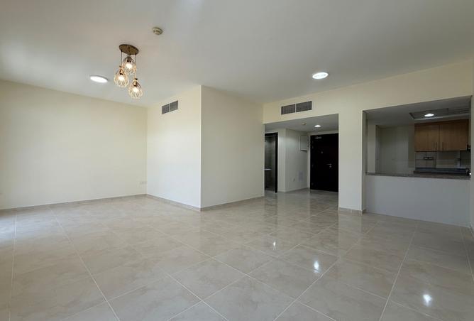 937738 - Property Image 2